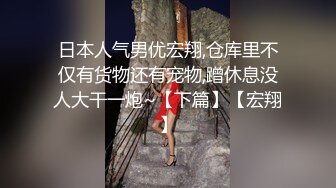 大奶肥婆来按摩推油，旁边有宝妈带着两个孩子坐着喂奶，真是春光乍泄！