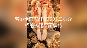  肤白貌美极品小妞露脸浴室洗白白诱惑狼友，到床上揉奶玩逼给狼友看特写