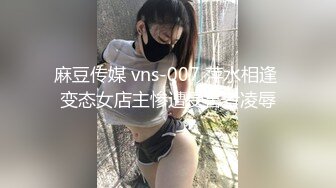 满身纹身的混社会小情侣宾馆啪啪,大眼女友外表清纯可爱,内在却是个臊货