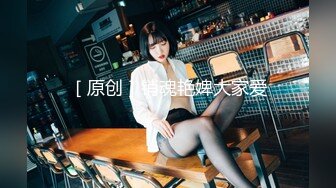  熟女大姐吃鸡舔菊花 撅着屁屁被无套操屁眼 大奶子 鲍鱼肥厚