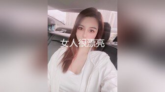 偷拍暖男和妹子啪啪後讓妹子叉開雙腿拿紙巾溫柔給她擦乾淨....