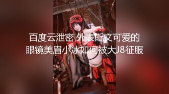 偷拍大神商场四处游荡尾随偷拍美女裙底风光??CD白裙颜值女神透明性感的内裤前后漏毛,穴缝也看到了4K高清版