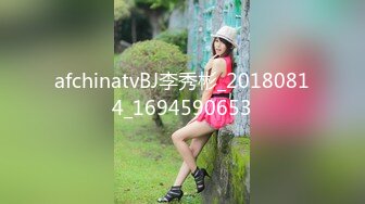 【新片速遞】  老婆灌醉她的美女闺蜜让老公来玩她的大肥B❤️卧槽！有这样的老婆可真是有福了