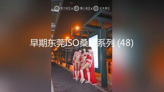 头套男沙发推到掰开鲍鱼被狠狠爆操一番