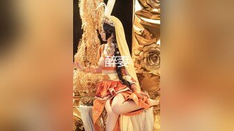 STP28884 【最新极品女神】超颜网红爆乳御姐『妮可』淫荡新作 女用性爱玩具屌不如真人大屌操起来爽 别样3P